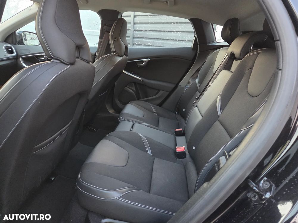 Volvo V40 D2 Momentum - 15
