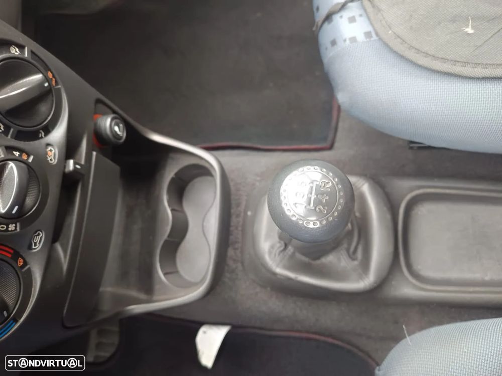 Fiat Punto 1.2 16V ELX - 19