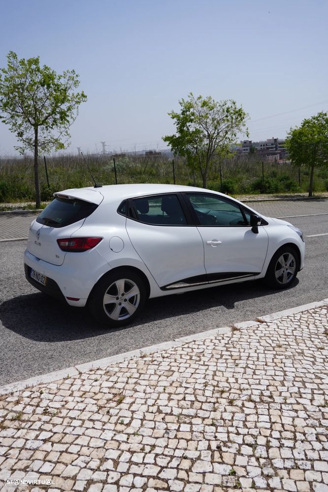 Renault Clio 0.9 TCE Dynamique S - 9