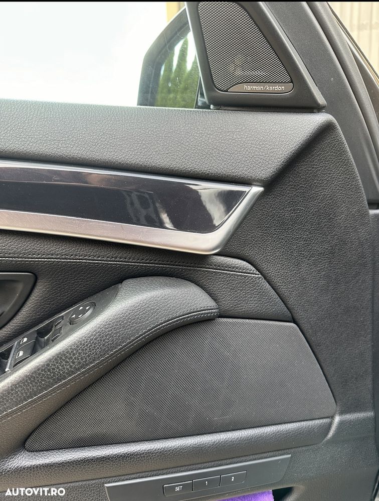 BMW Seria 5 525d xDrive AT - 10