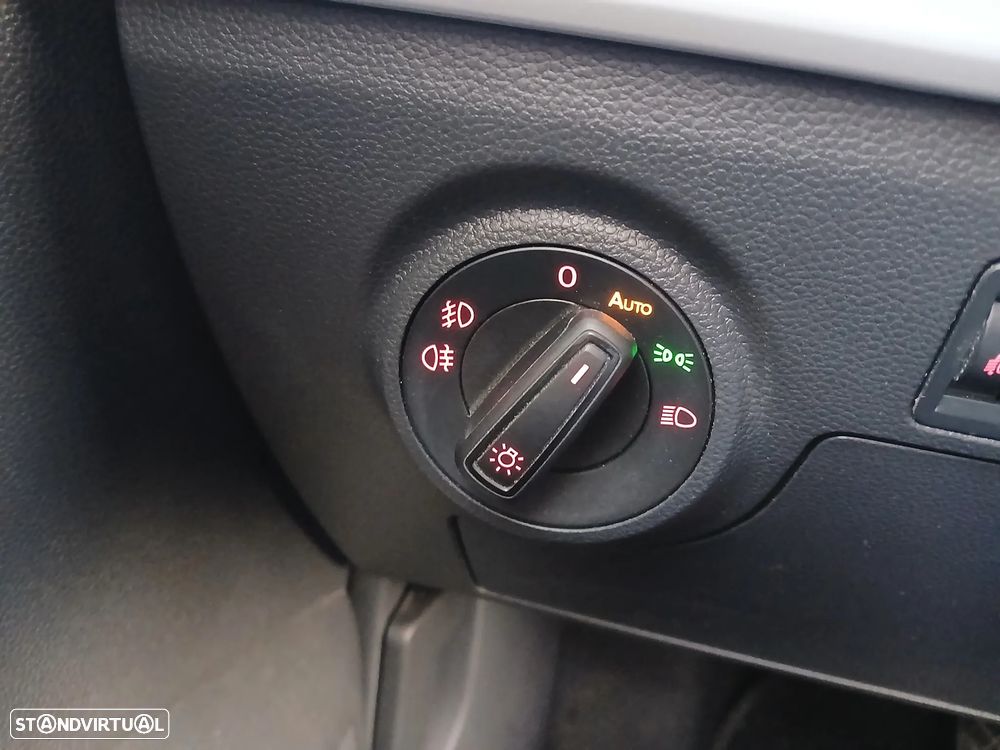 SEAT Arona 1.0 TSI Style DSG - 27