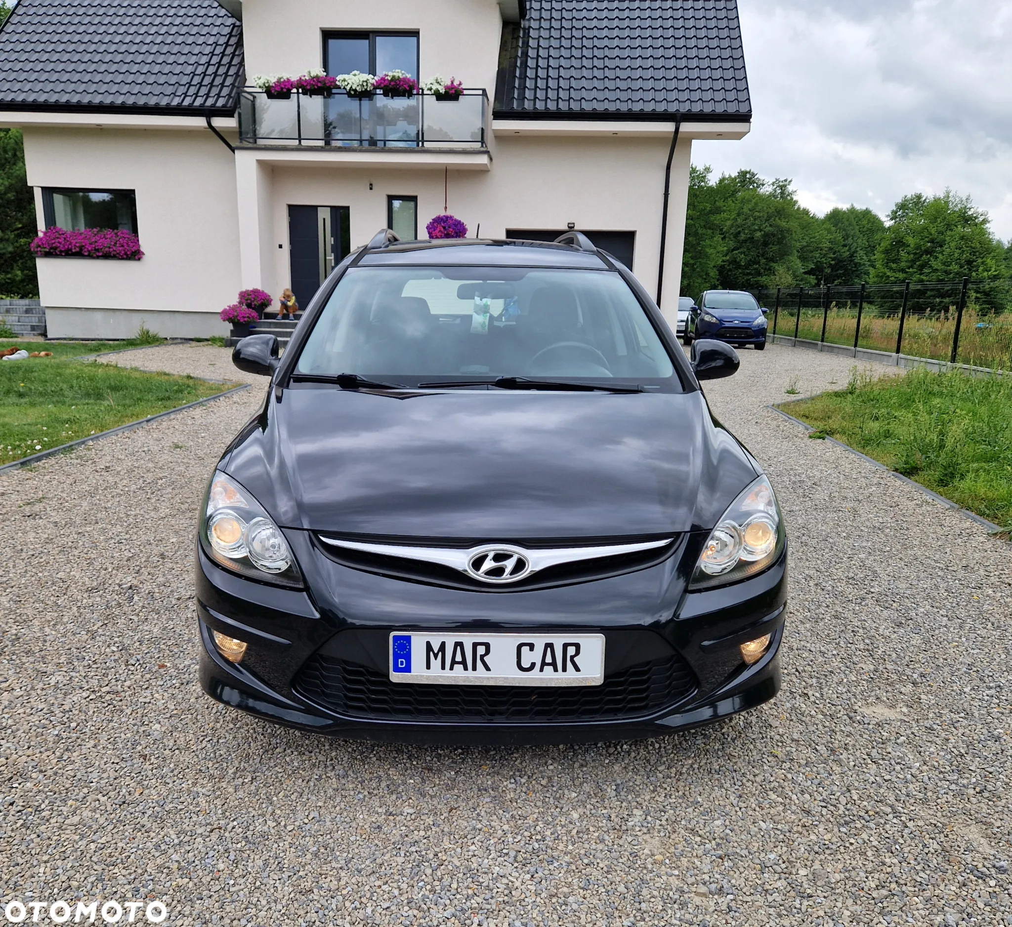 Hyundai i30 1.4 Base + - 2