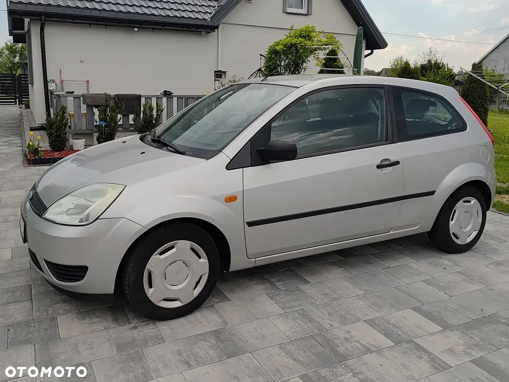 Ford Fiesta - 13