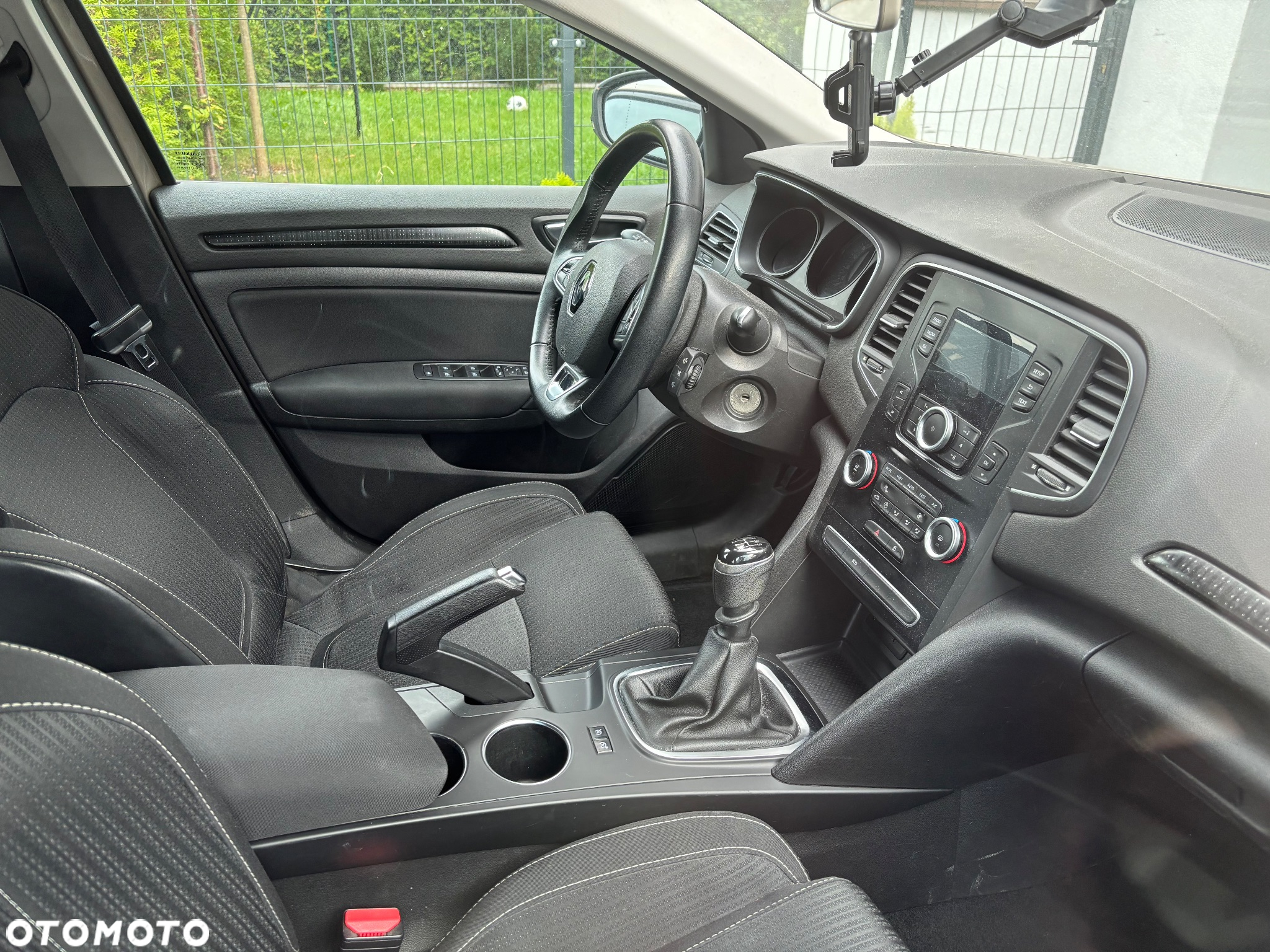 Renault Megane 1.6 SCe Zen - 7