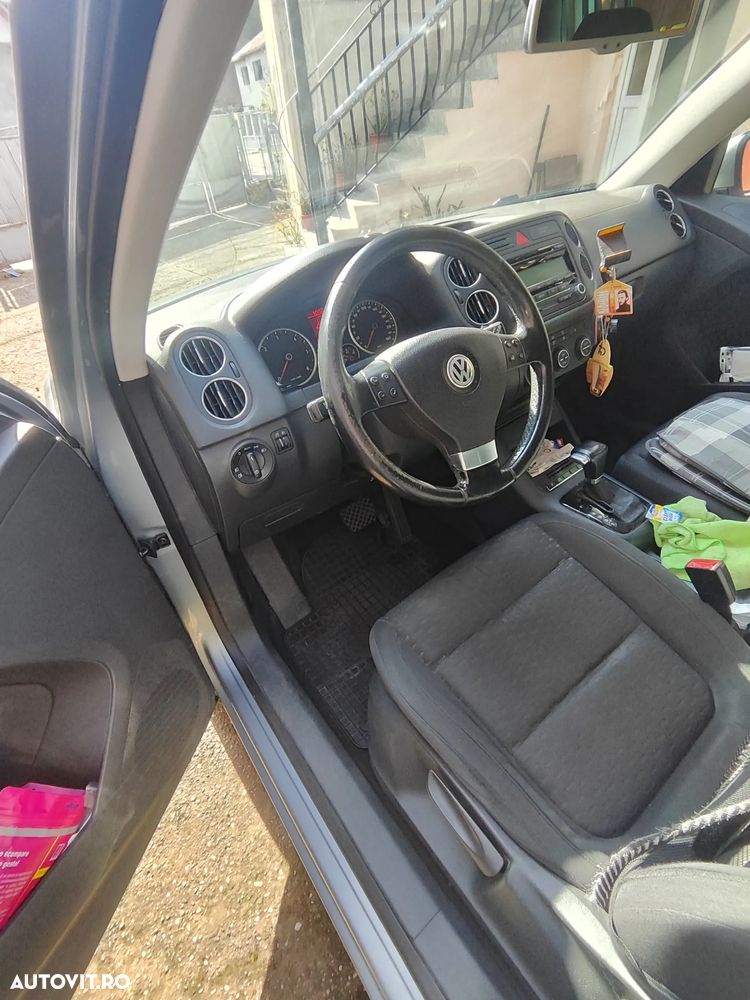 Volkswagen Tiguan 2.0 TDI DPF 4Motion DSG Team - 30