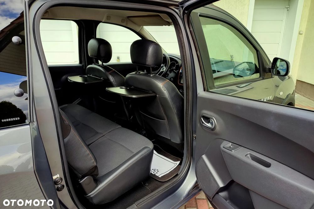 Dacia Lodgy - 23