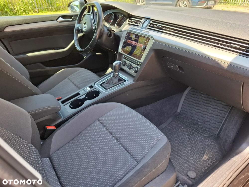 Volkswagen Passat 1.4 TSI BMT ACT Comfortline DSG - 17