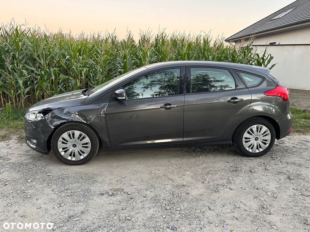 Ford Focus - 3