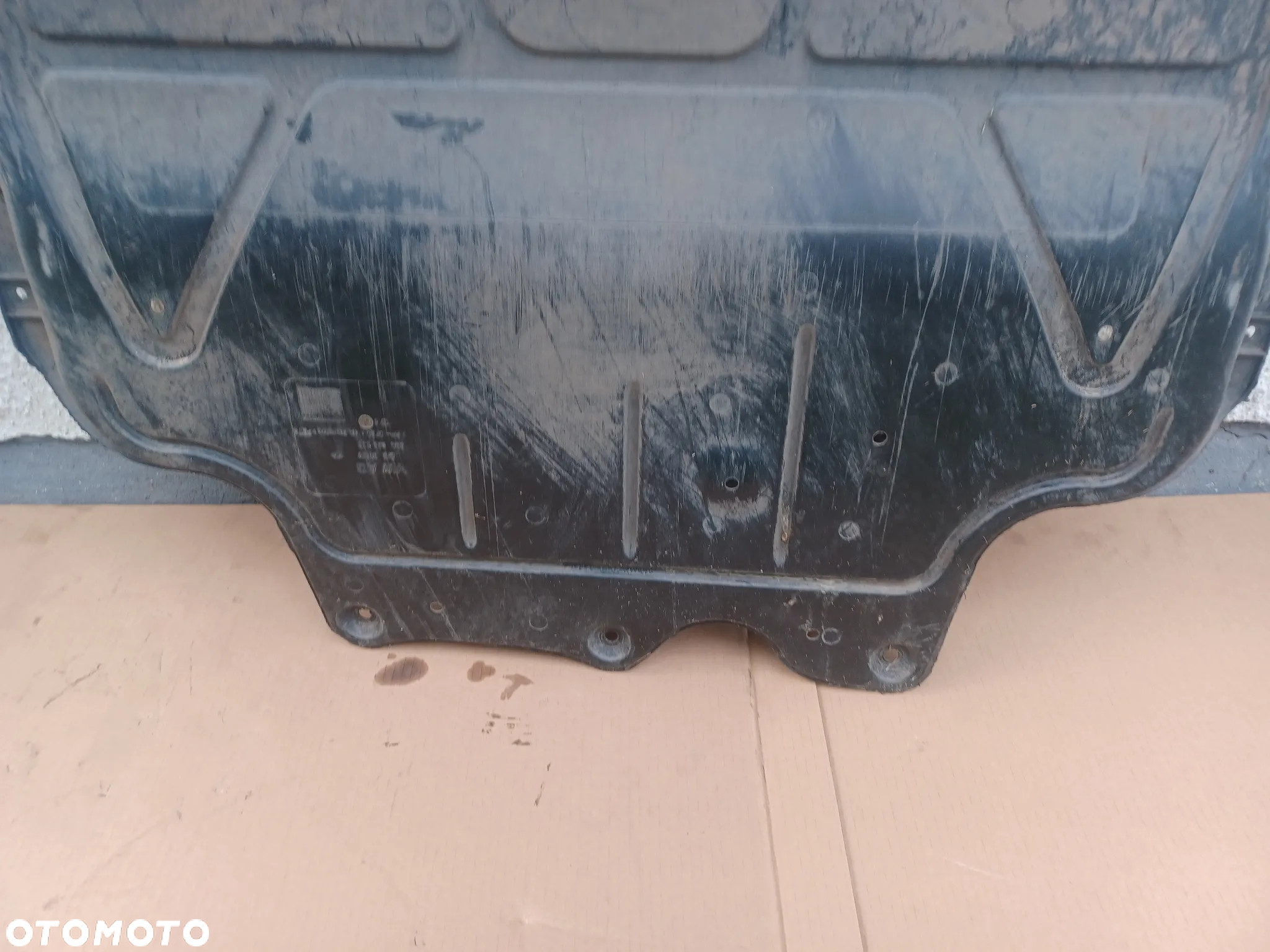 OSŁONA POD SILNIK VW PASSAT B8 5Q0825236 - 3