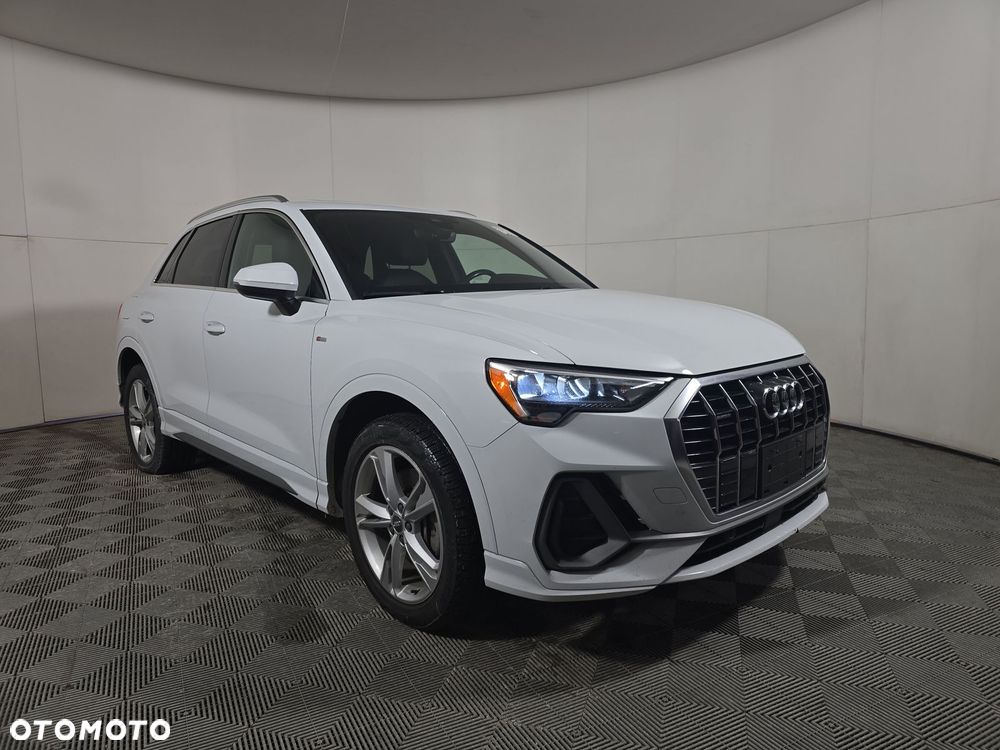 Audi Q3 45 TFSI Quattro S Line S tronic - 1