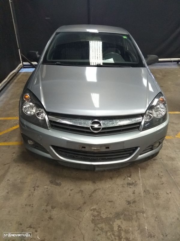 Para Peças Opel Astra H Gtc (A04) - 1