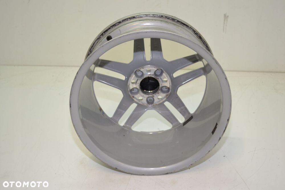 MERCEDES W204 AMG FELGA ALUMINIOWA ALU A2044012300 17 7.5J ET47 - 7