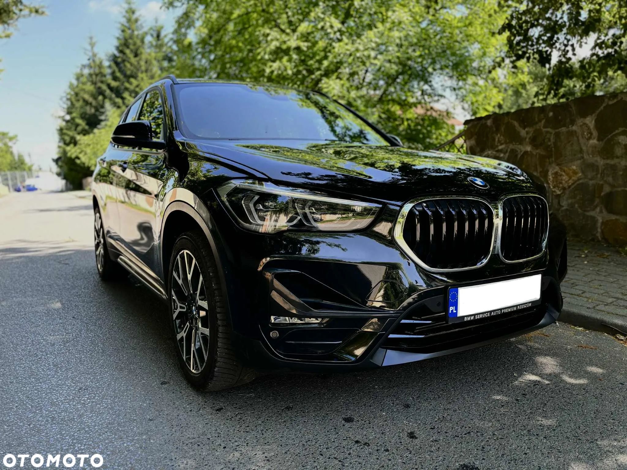 BMW X1 xDrive20i - 1