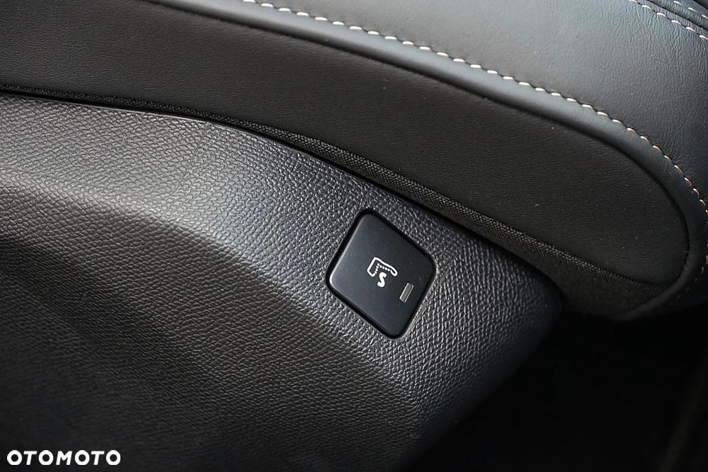 Peugeot 508 PureTech 180 EAT8 GT - 28