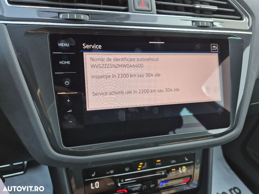 Volkswagen Tiguan 2.0 TDI SCR 4MOTION DSG R-Line - 24