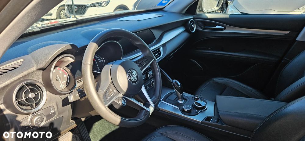 Alfa Romeo Stelvio 2.2 16V AT8 Executive - 37