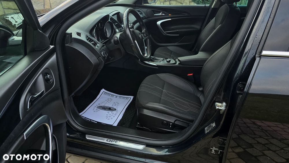 Opel Insignia - 13