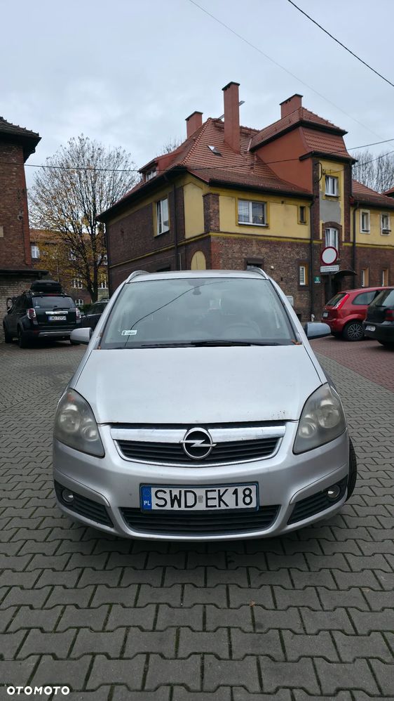 Opel Zafira 1.8 - 1