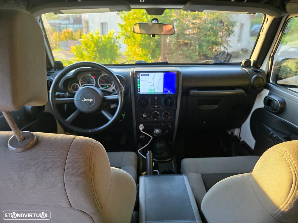 Jeep Wrangler Unlimited - 4