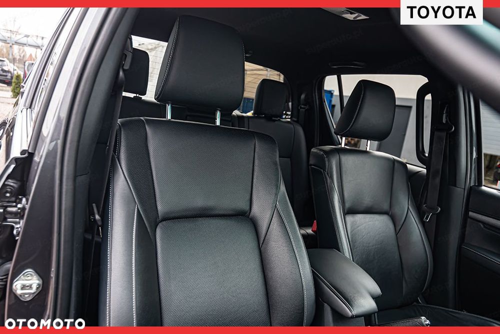 Toyota Hilux 2.8 D-4D Double Cab Invincible 4x4 - 29