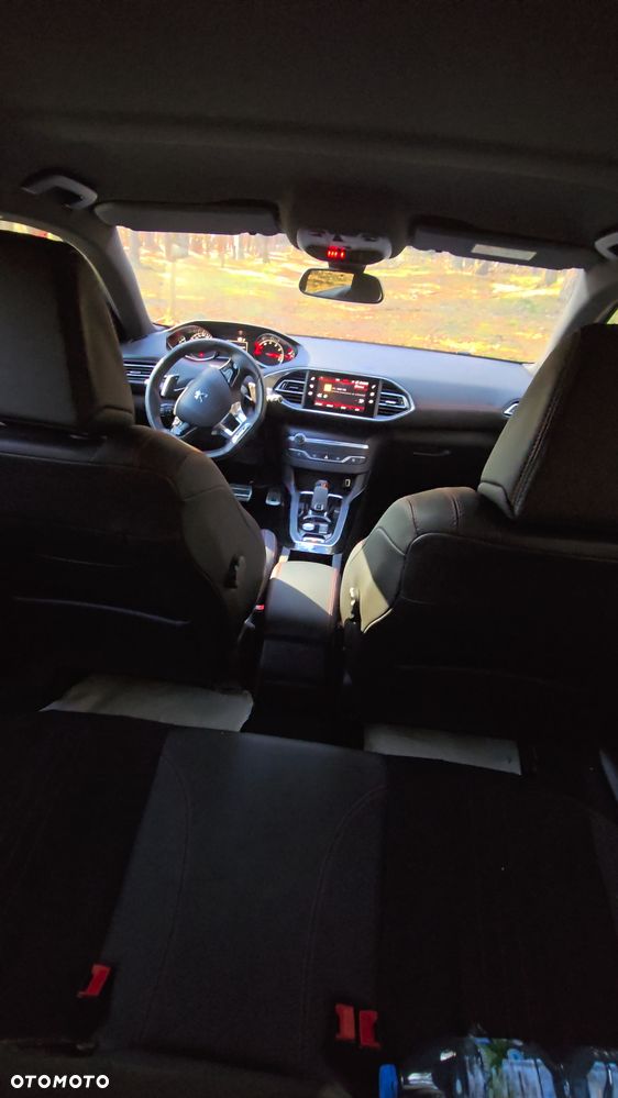 Peugeot 308 - 4
