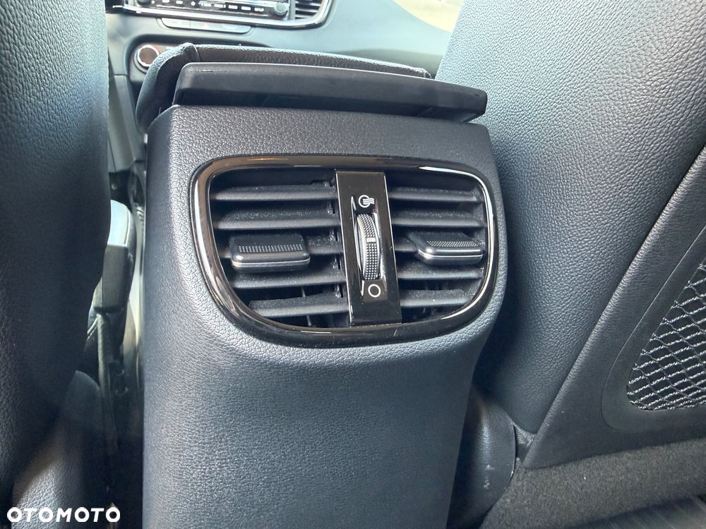 Kia XCeed 1.6 CRDi DCT7 PLATINUM EDITION - 25