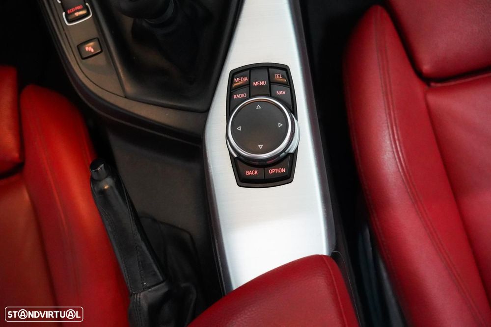 BMW 220 d Coupe Pack M - 16