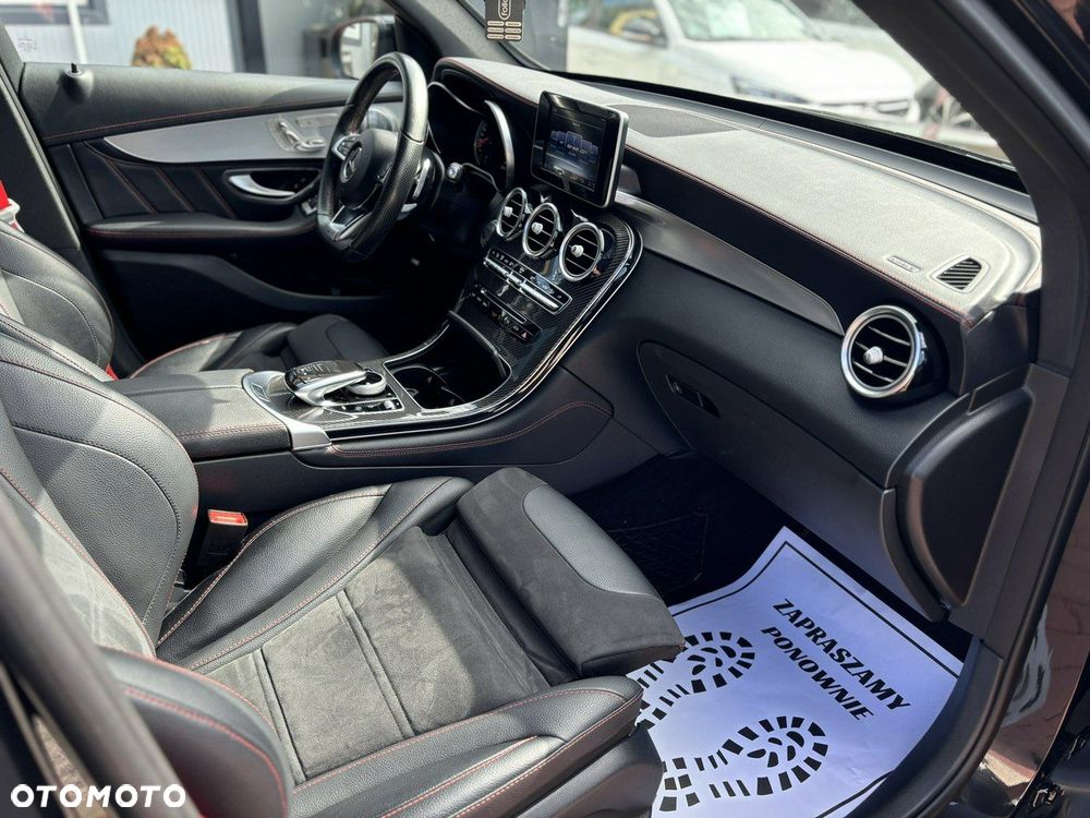 Mercedes-Benz GLC - 29