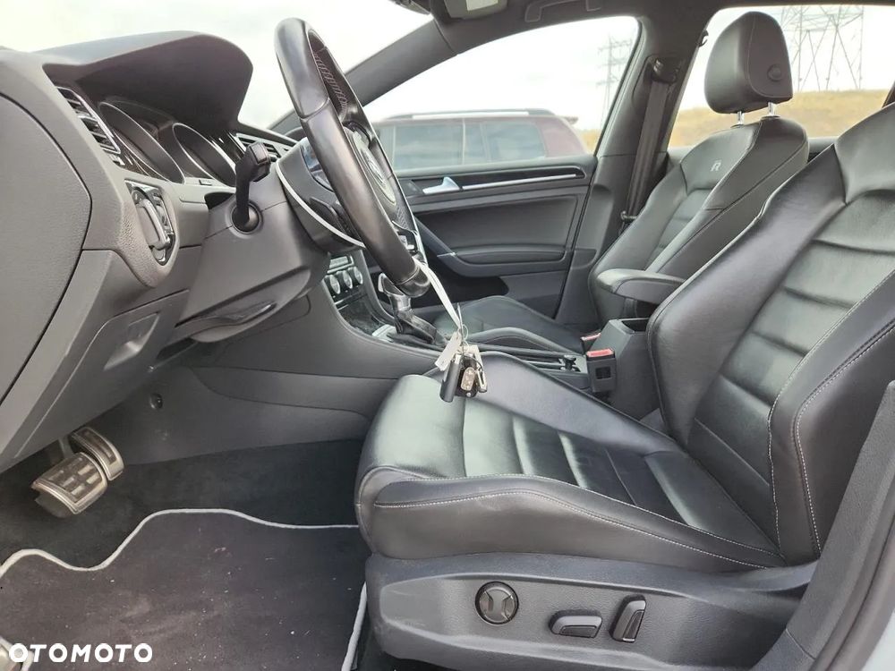 Volkswagen Golf R 4Motion (BlueMotion Technology) - 5