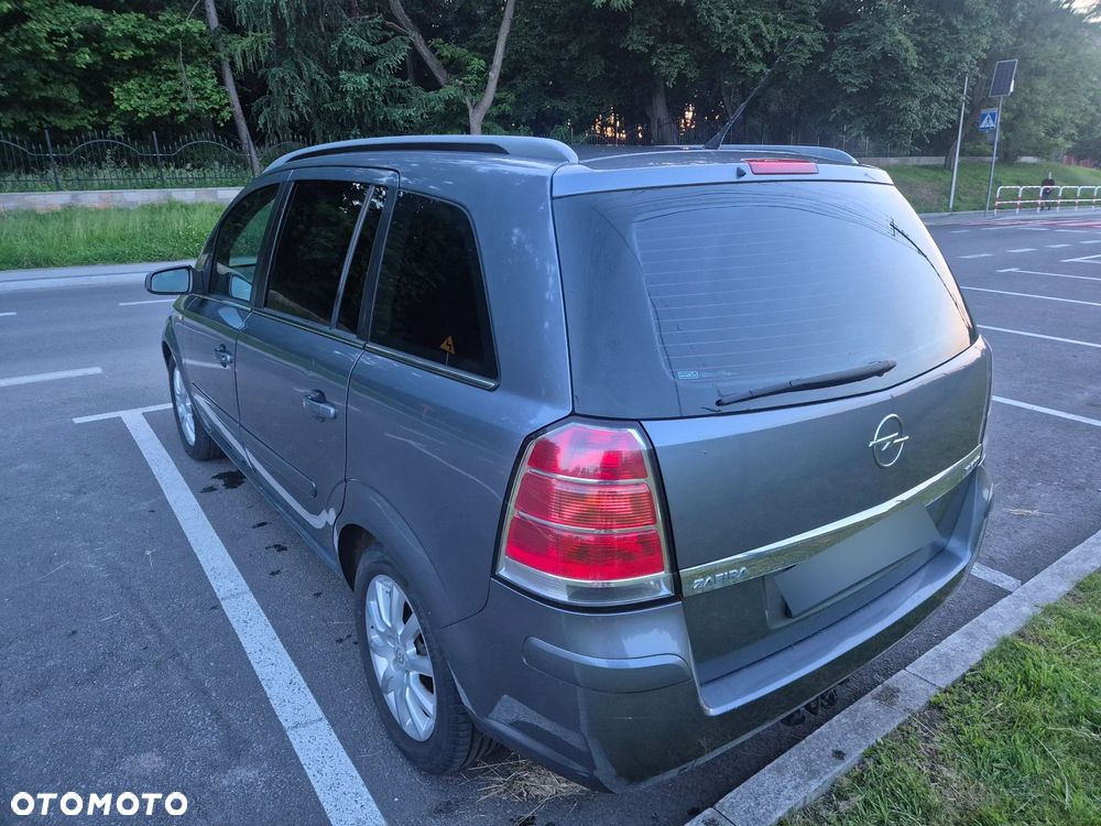 Opel Zafira 1.9 CDTI Elegance - 12
