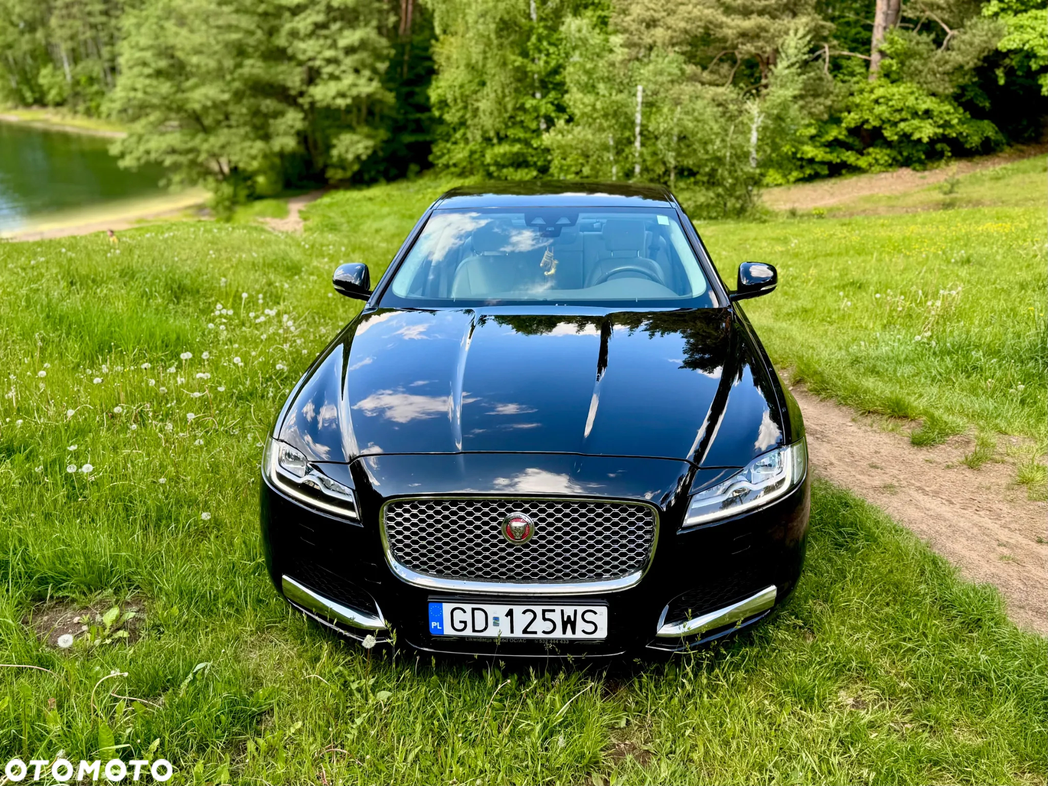 Jaguar XF 2.0 i4D AWD Prestige - 2