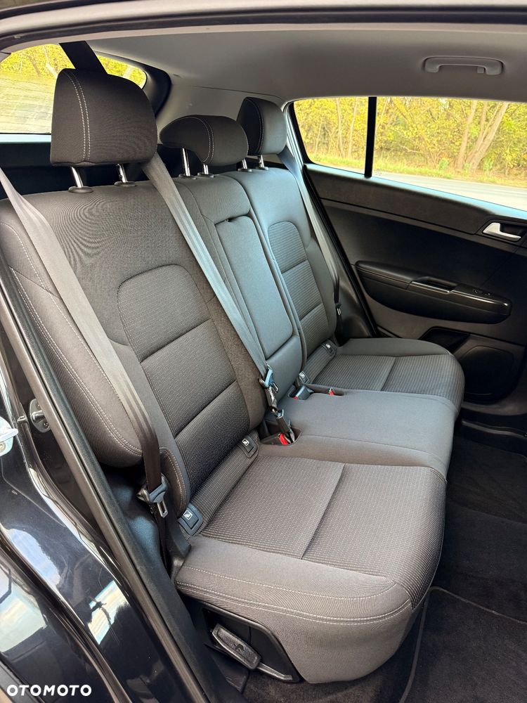 Kia Sportage 1.7 CRDI Business Line 2WD DCT - 32