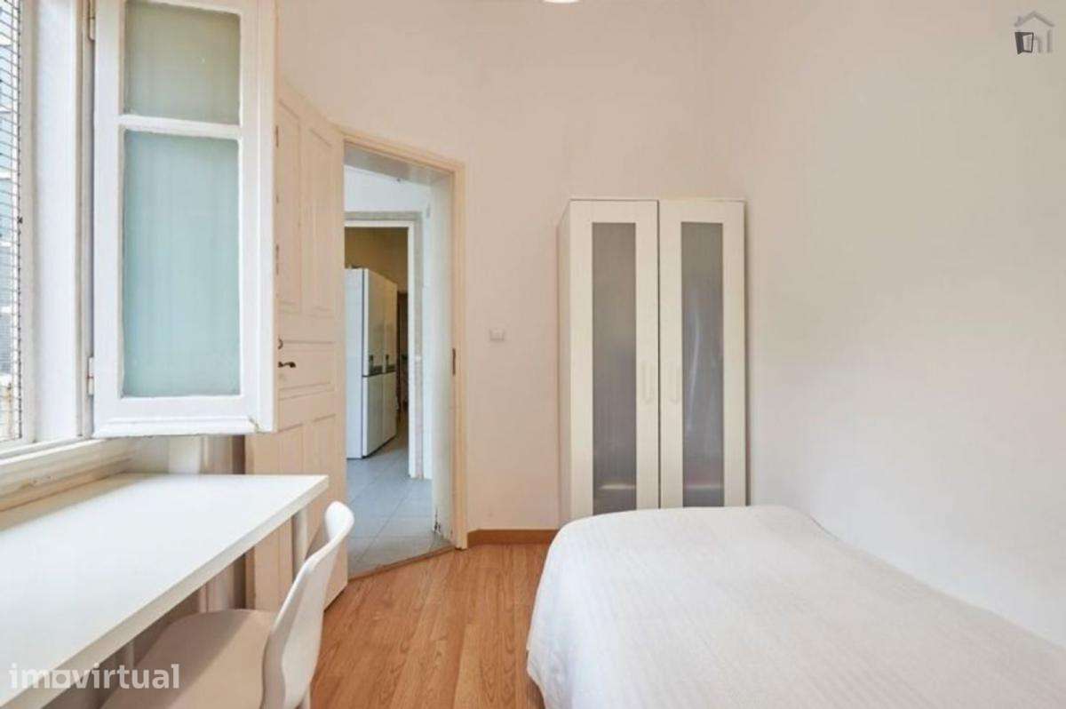 Quarto - localizado em Alameda Lisbon - Grande imagem: 2/22