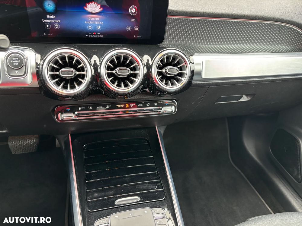 Mercedes-Benz GLB 200 Aut. - 12