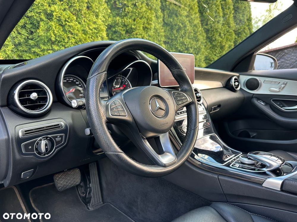 Mercedes-Benz Klasa C 300 7G-TRONIC Avantgarde - 2