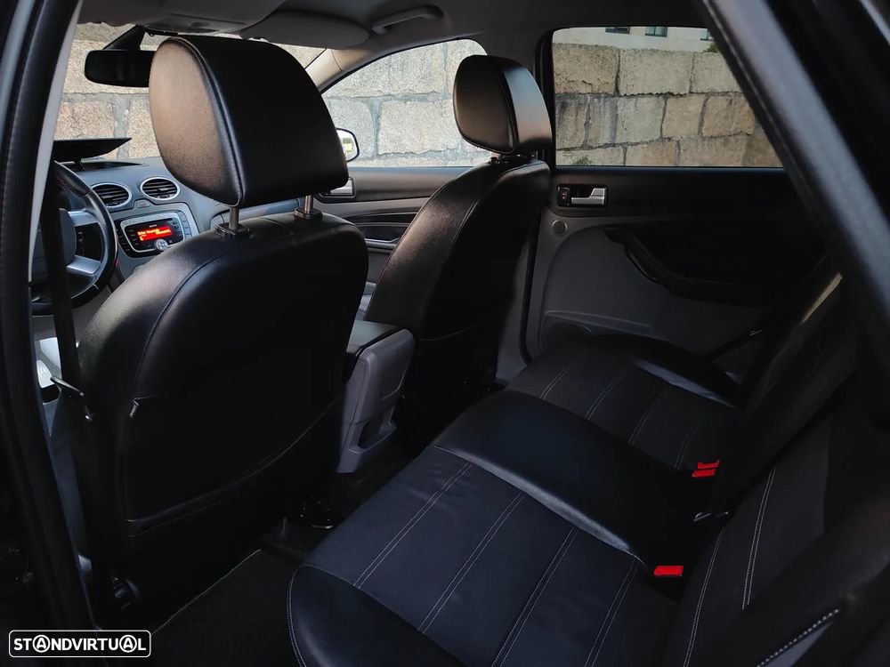 Ford Focus 1.6 TDCi Titanium - 29