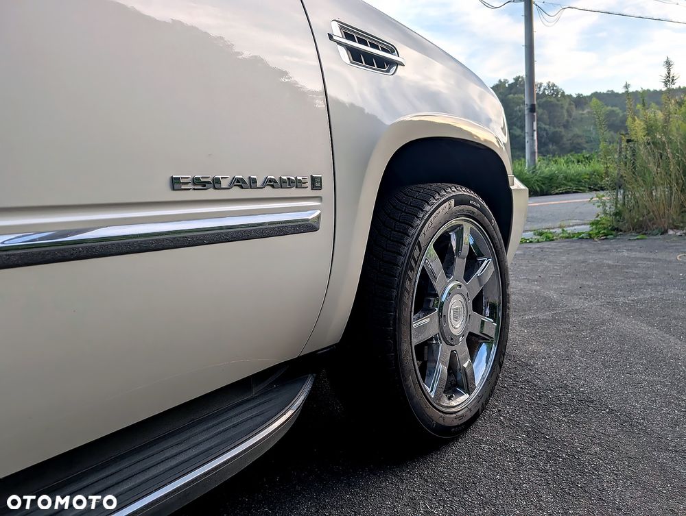Cadillac Escalade 6.2 V8 Sport Luxury - 14