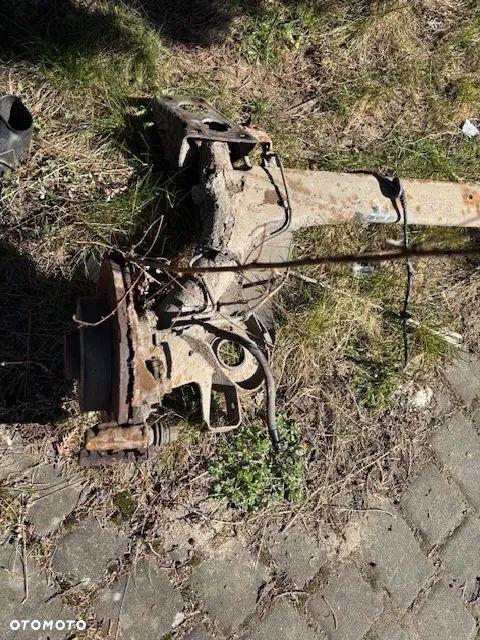 BELKA OŚ TYŁ SKODA ROOMSTER TARCZE - 2