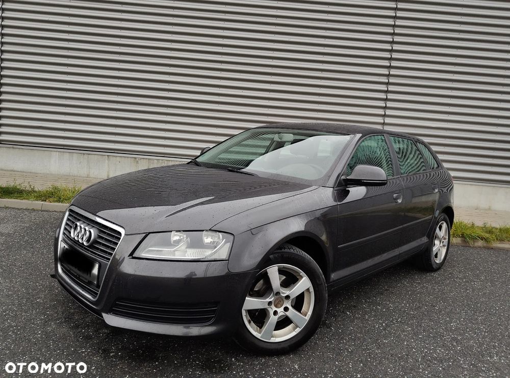 Audi A3 Sportback - 13
