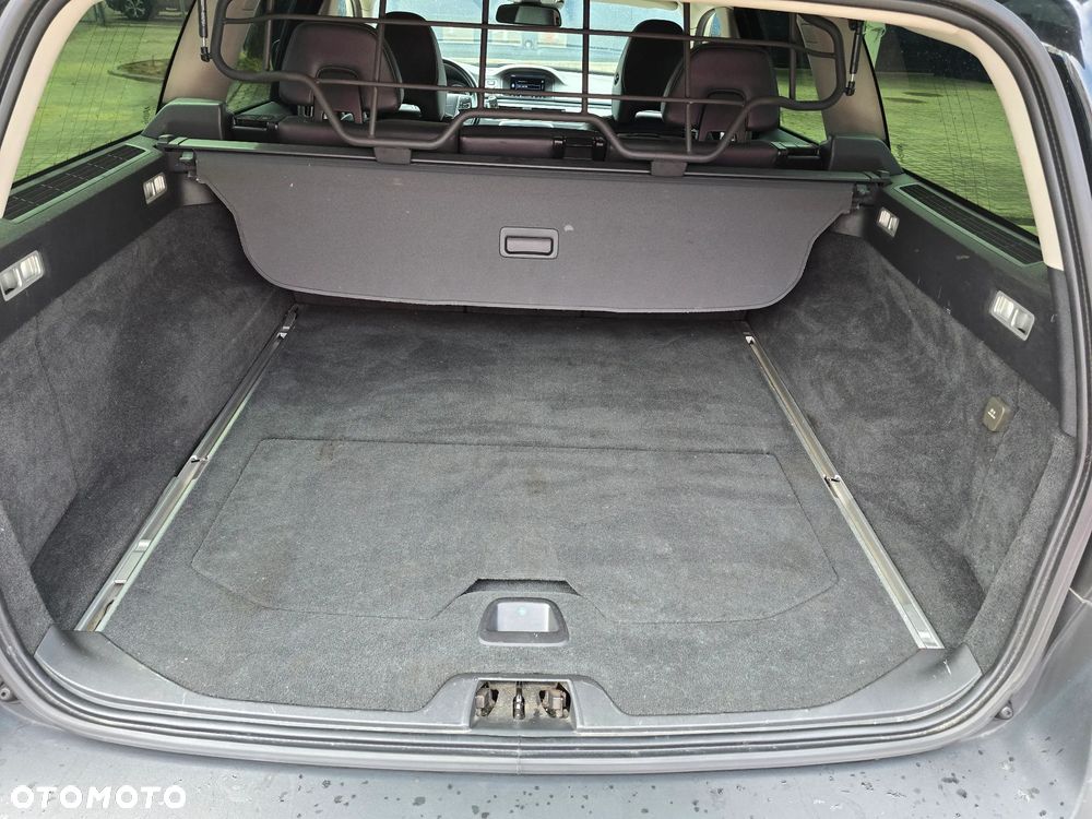 Volvo XC 70 D4 Geartronic Momentum - 12