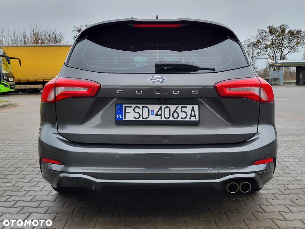 Ford Focus 1.5 EcoBoost STart-Stopp-System ST-LINE X - 9