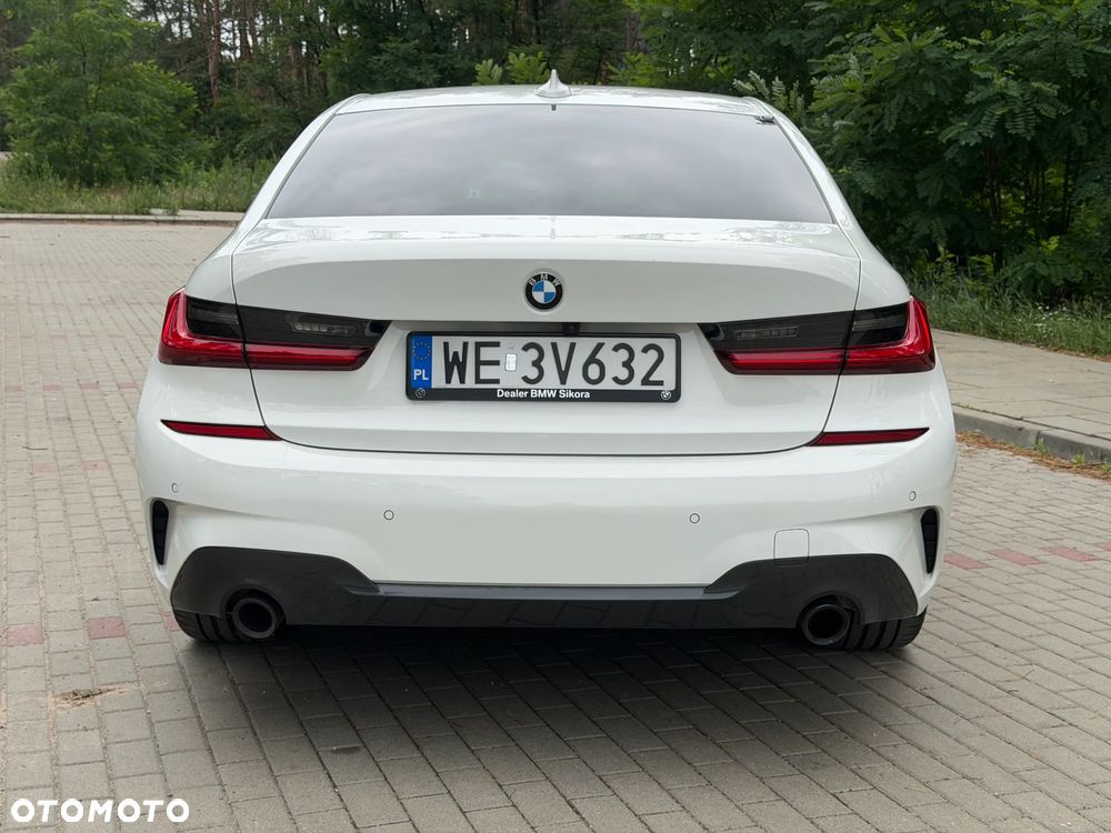 BMW Seria 3 330i xDrive M Sport sport - 5