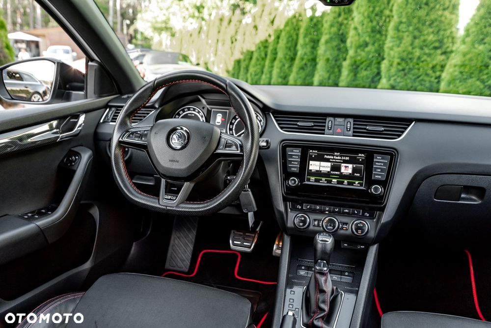 Skoda Octavia 2.0 TDI 4x4 DSG RS - 27