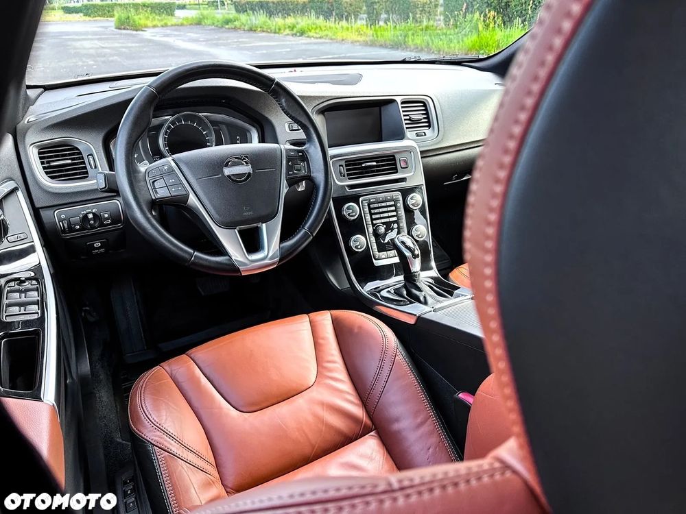 Volvo S60 T6 Geartronic Summum - 9