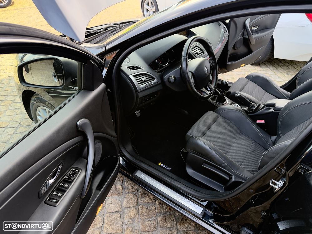 Renault Mégane 1.5 dCi GT Line SS - 39