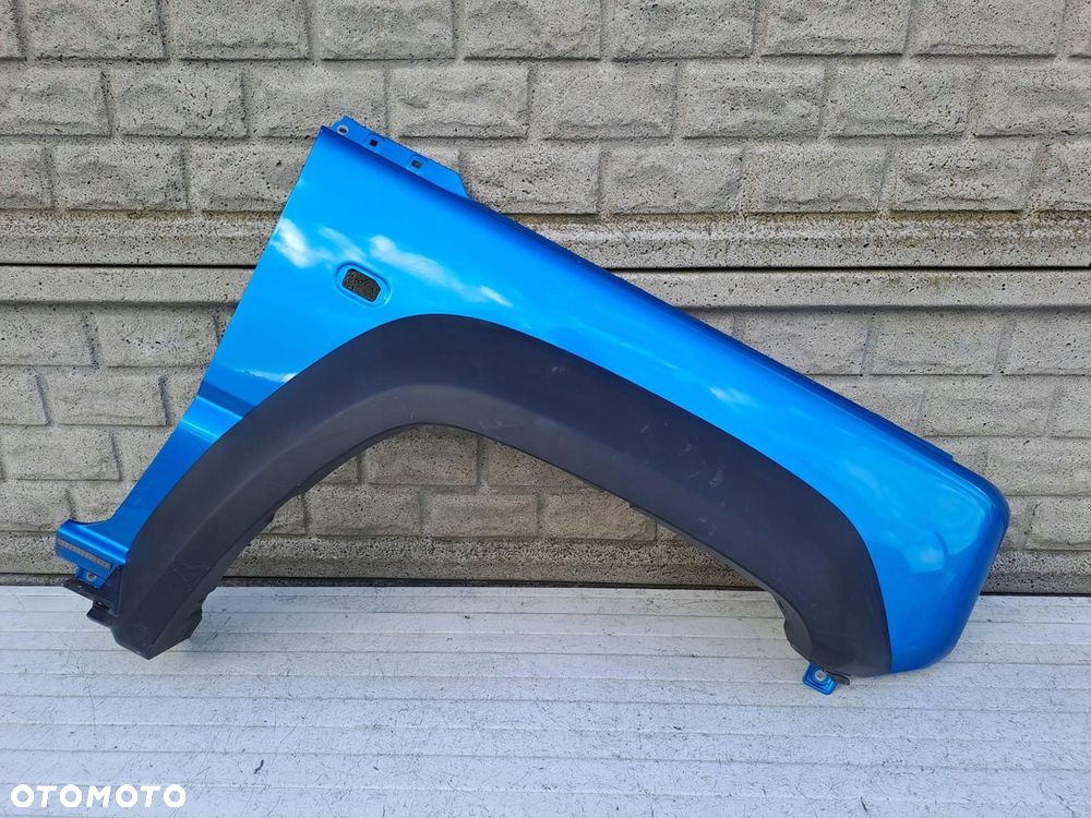 suzuki jimny 18 - 24 błotnik przedni prawy oryginał - 1