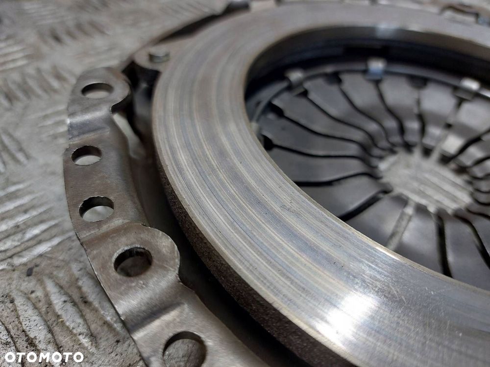 SPRZĘGŁO TARCZA + DOCISK   FORD FUSION I 1.6 16V - 6