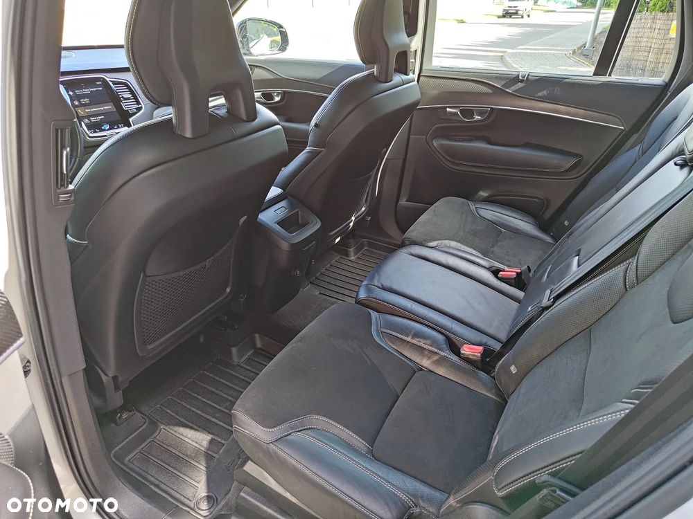 Volvo XC 90 B5 D AWD R-Design - 9