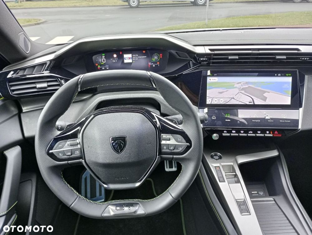 Peugeot 408 - 14