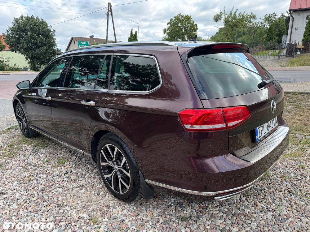 Volkswagen Passat - 8